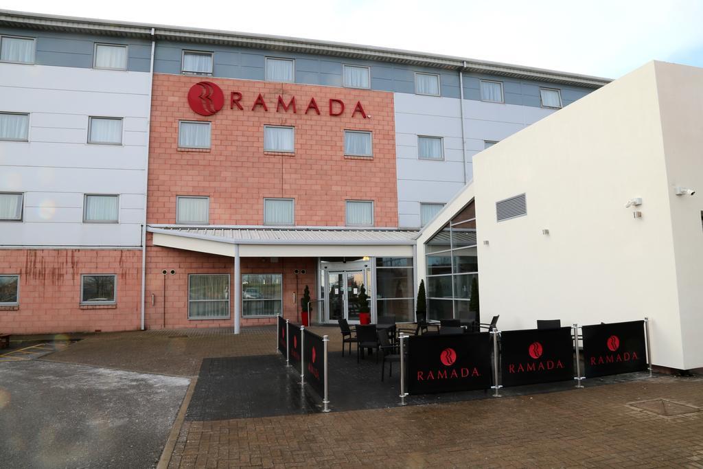 Ramada Wakefield Hotel Luaran gambar