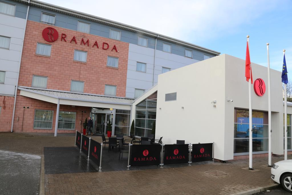 Ramada Wakefield Hotel Luaran gambar