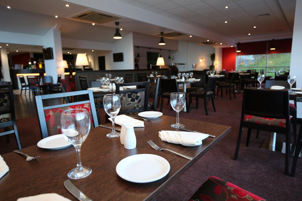 Ramada Wakefield Hotel Luaran gambar