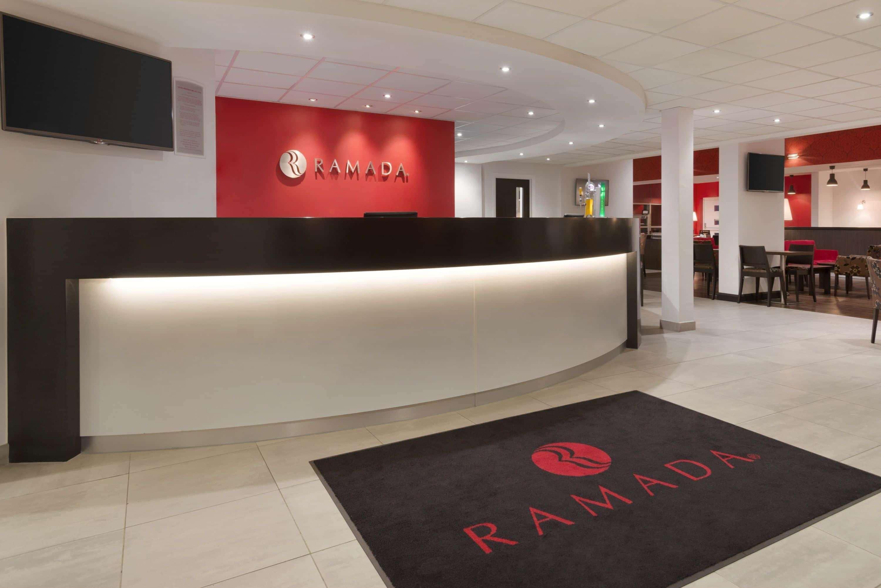 Ramada Wakefield Hotel Luaran gambar